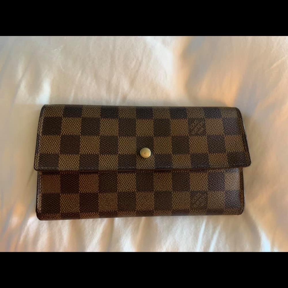 Authentic Louis Vuitton Porte Tresor Wallet